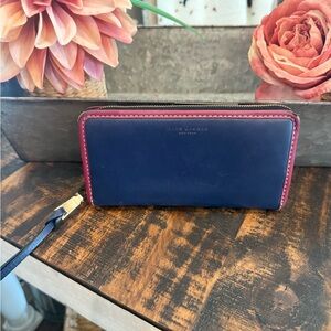 Marc Jacobs Navy Leather Zip Wallet with Berry Accents